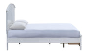 Hammond King Bed White by Glory Furniture – Wood, White, Model G5490B-KSB
