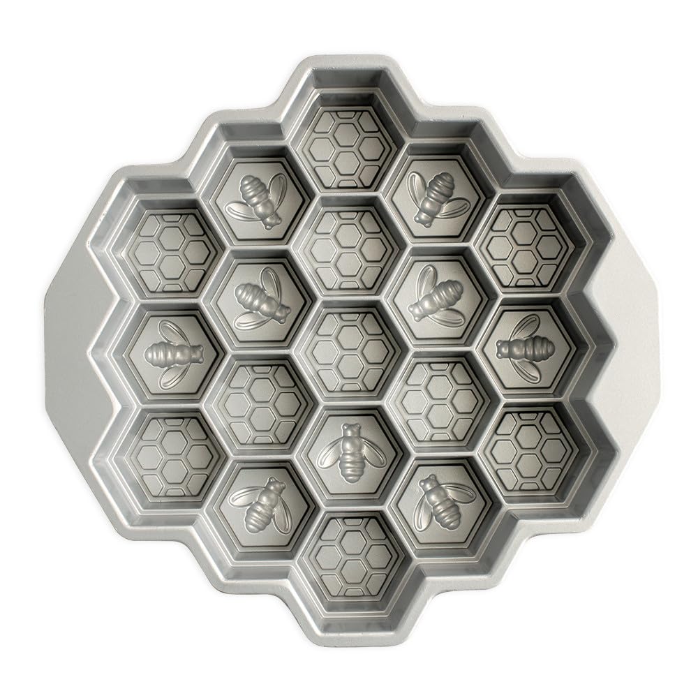 Honeycomb Pull Apart Baking Tray by Nordic Ware – 10 Cup Capacity, Aluminum, Gold, Model 85493AEU