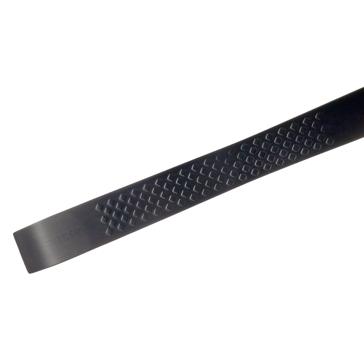 Mercer Culinary 4-5/8 x 1/2 Inches / Black / 1 Seafood Tools
