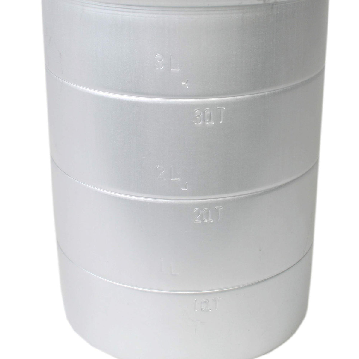 Thunder Group 1 / 4 Quart / Silver Cups