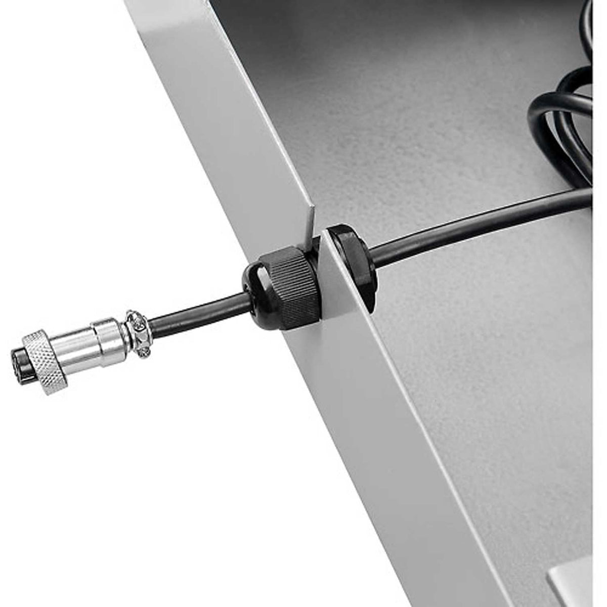 Replacement Platform to Display Cable 16.4'L by Global Industrial – Black, Model RP4007