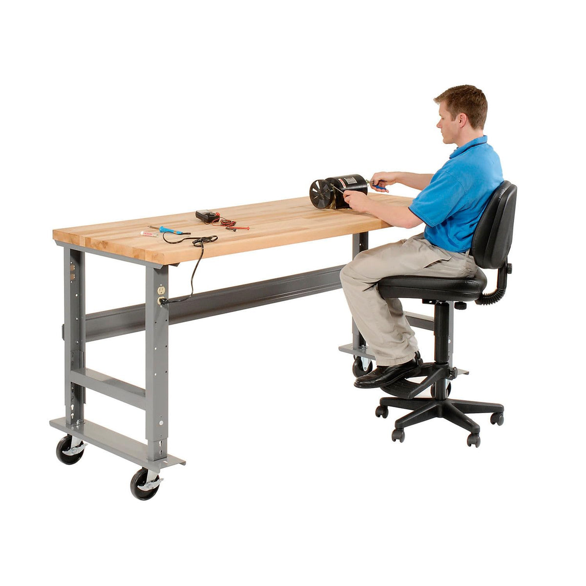 Mobile Adjustable Height Workbench by Global Industrial – 30"L x 72"W x 4.5"H, Steel, Gray, Model 183168A