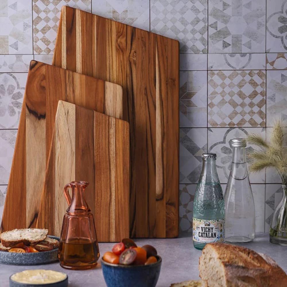 Trapeze Edge Grain Cutting/Serving Board | 19" x 12.5" x .55" by Teakhaus – 19"L x 12.5"W