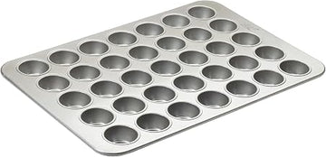 Winco 17 7/8" x 25 7/8" Commercial Aluminum Cupcake Pan, 35 Cups