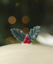 Winter Greetings Small Covered Dish by Lenox – 1 Count, Porcelain, Multicolor, Model 899169