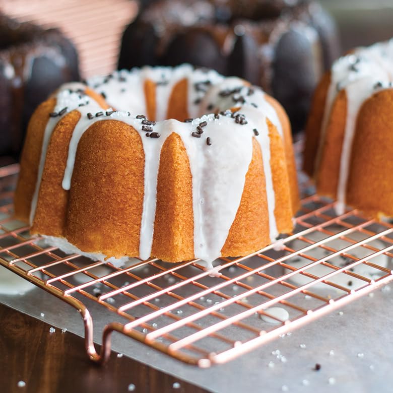 Nordic Ware Bundt, 3-Cup / Twilight Blue / 3.0 cups Bundt Pans