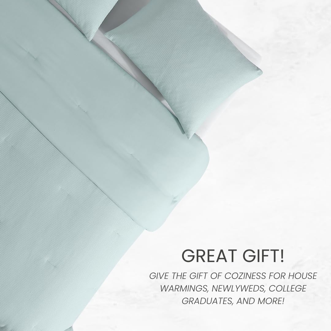 True Comfort Waffle Comforter Set by 1888 Mills – Full, Polyester, Aqua, Pack of 3, Model CS17839FLWFAEC