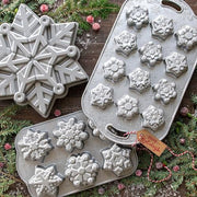 Nordic Ware 1 / Snowflake Pan / 5 cups Specialty & Novelty Cake Pans