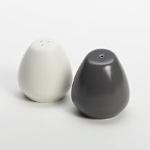American Metalcraft PSP2 Porcelain Salt & Pepper Set, 2-Ounces
