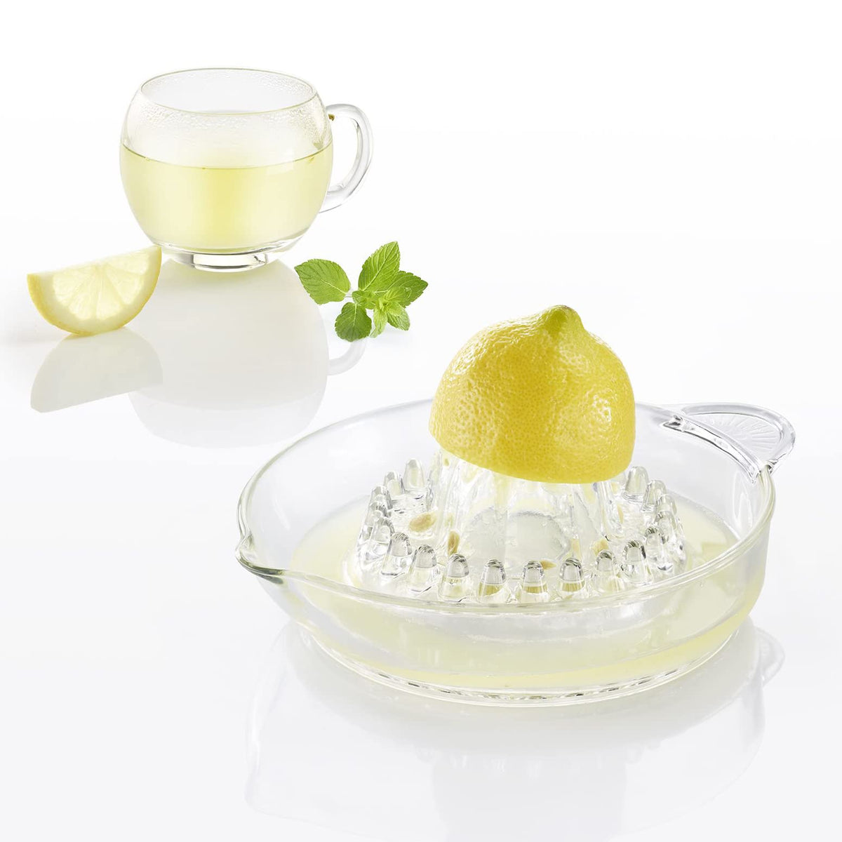 Citrus Juicer by Westmark – individual, 250 milliliters, Glass, Transparent, Model 30822260