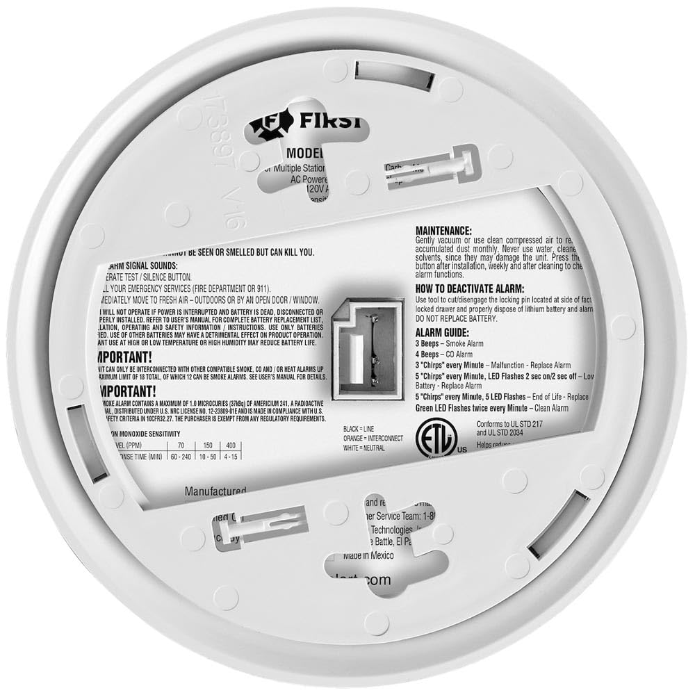 Smoke and Carbon Monoxide Detector Combination Alarms by First Alert – Model SMICO105-AC (1046882)