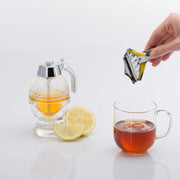 Lemon slice squeezer by Westmark – A, Alloy Steel, De, Model 90882280
