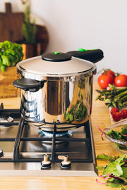 Presto Pressure Cooker by Monix – 7.4 Quarts, 7 liters, Stainless steel, Model M911003