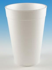 Wincup C3234 Foam Cups, 32 oz, Cube 8.72, White (25 Sleeves of 20 Cups)