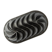 Heritage Loaf by Nordic Ware – 6 Cup, 1.5 liters, Aluminum, Graphite, Model 90377