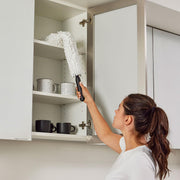Rubbermaid Commercial Products – HYGEN Quick-Connect Flexible Dusting Wand with Microfiber Sleeve, White, Flexible Dusting for Office/School/Stadium/Lobby/Restaurant