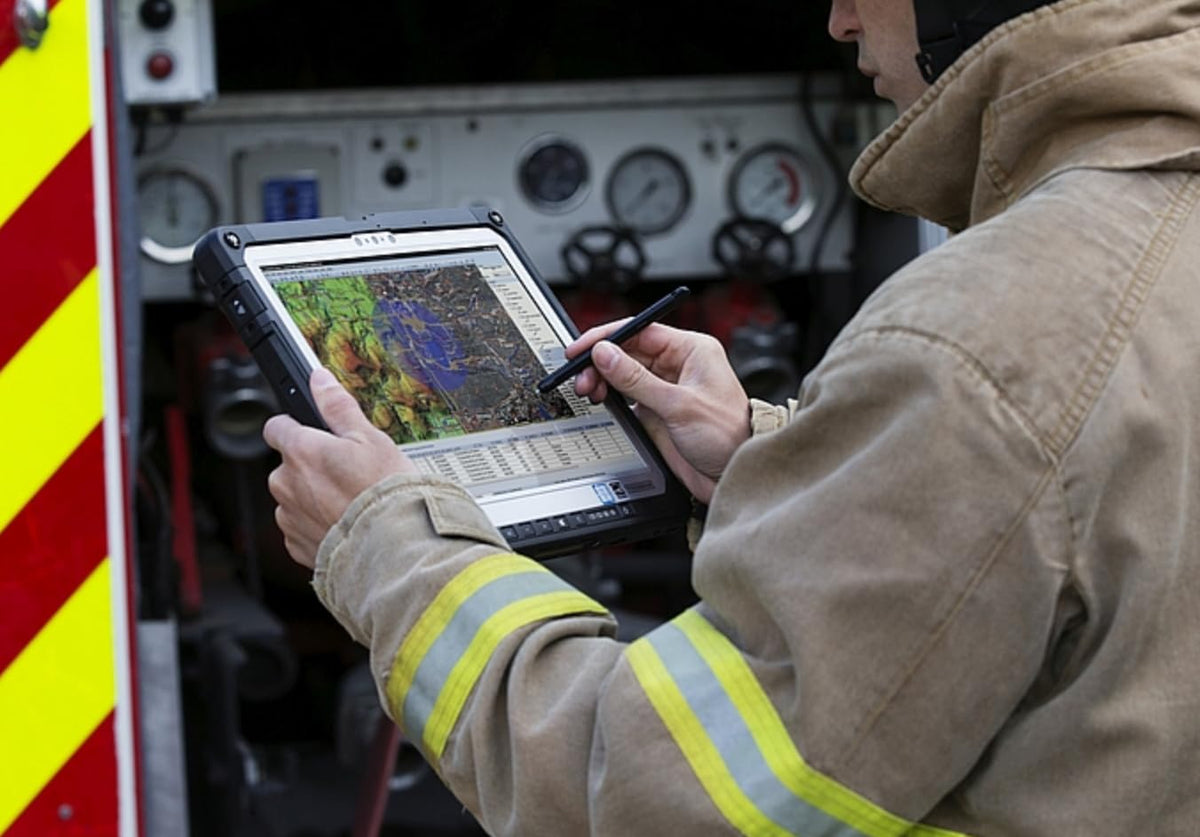 Toughbook CF-33 MK1 Rugged Tablet by Panasonic – 12 inches, Silver, Model HM-CF-33-i5-7300-8-256-NKB