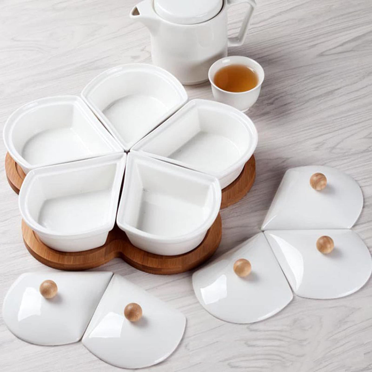 Yarlung Ceramic Divided Serving Set with Lids, 5 Removable Bowls on 10-Inch Bamboo Platter, Brown White