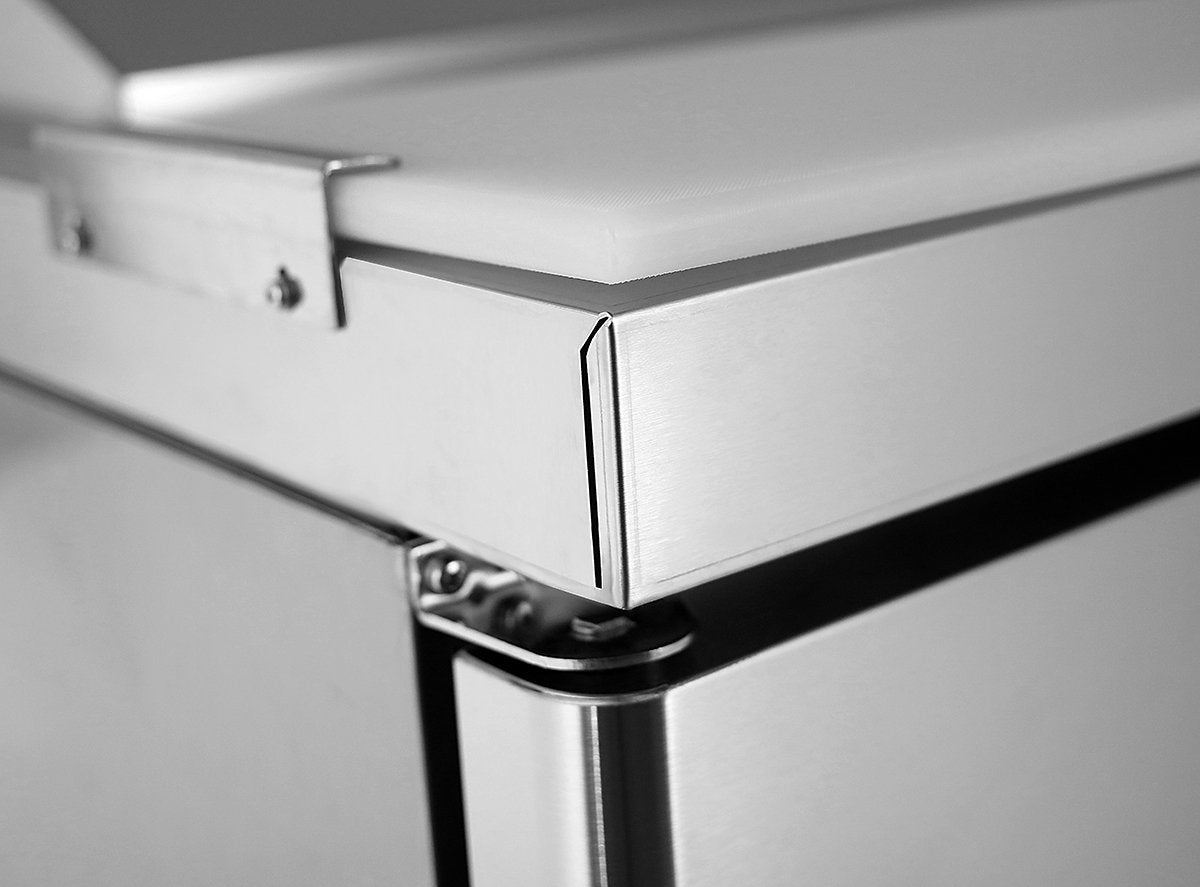 MPF8203 93" Pizza Prep Table Three Door Refrigerator 2 Year PARTS + LABOR / 5 Year Compressor WARRANTY by Atosa – 93", 26.0 cubic_feet, Model MPF8203GR