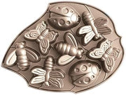 Nordic Ware Backyard Bugs, 5 Cup Capacity, Toffee
