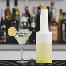 Hubert® Plastic 1 QT Pour Bottle, Yellow 3-1/2" Dia. X 13-1/2" H