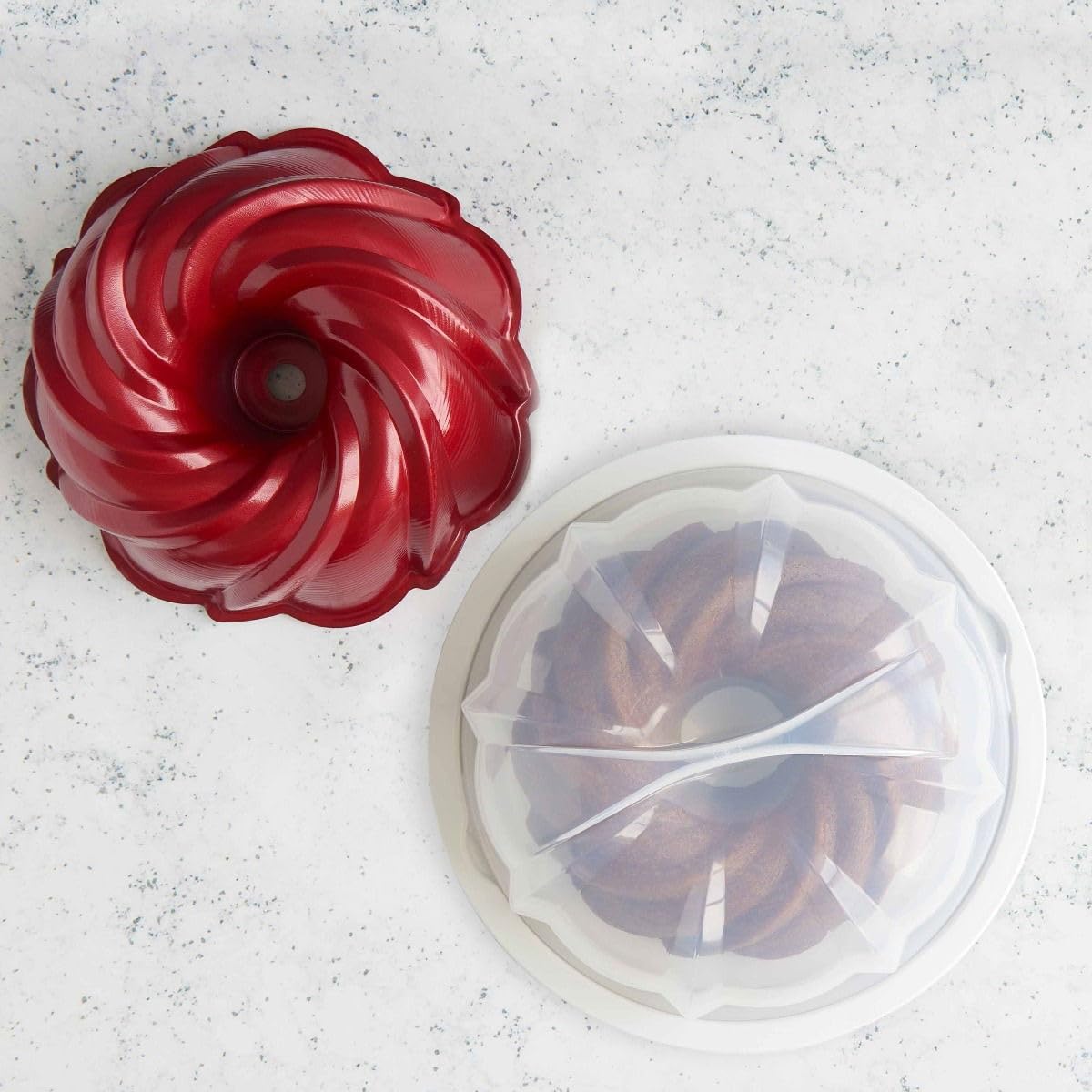 Holiday Formed Swirl Bundt with Cake Keeper | Red by Nordic Ware – 10 cup, BPA & Melanie free plastic, Red, Model 52025