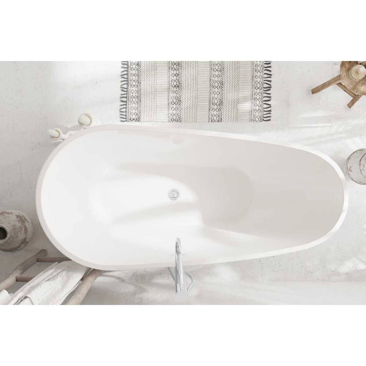 Clinton Bathtub by Lighting Design – Gold