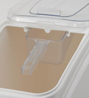 Winco 21 Gallon / Rolling Bin / Ivory Kitchen Trash Cans