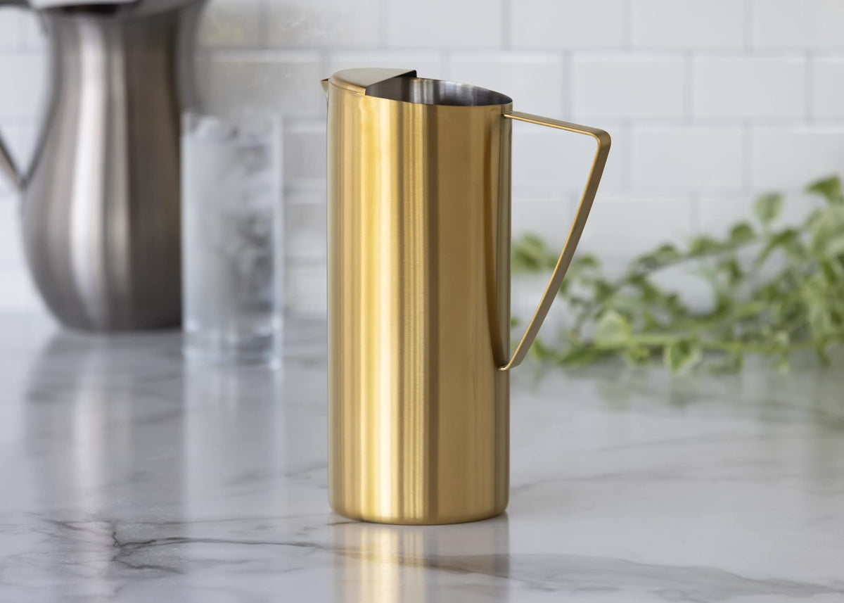 Service Ideas Vintage Gold / With Ice Guard / 64 Ounces Jugs