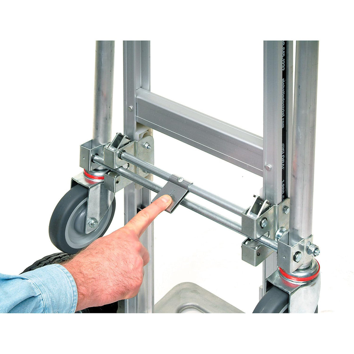 Aluminum 2-in-1 Convertible Hand Truck with Pneumatic Wheels - Junior by Global Industrial – 24"L x 60"W x 7"H, Aluminum, Gray, Model 241664