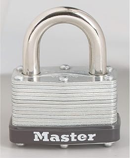 Master Lock 500D Warded Padlock