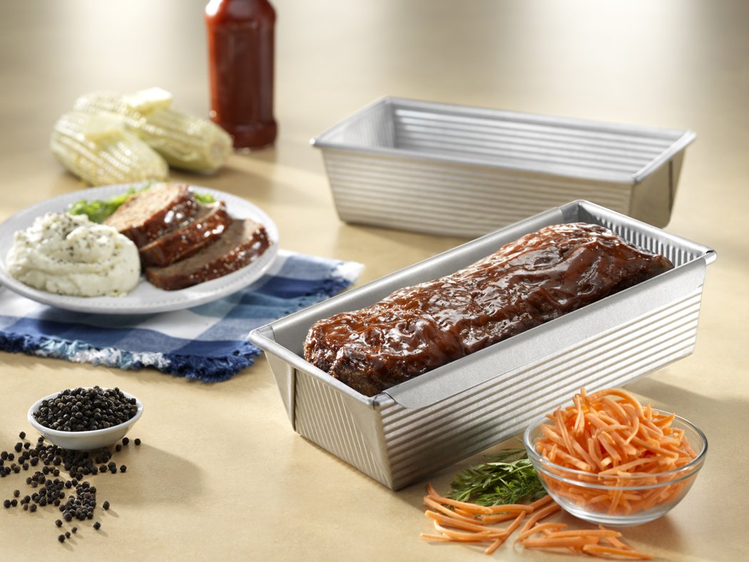 Bakeware Aluminized Steel Meat Loaf Pan with Insert by USA Pan – 10 x 5 x 3", 3 inches, Steel, Aluminized Steel, Model 1157LF-6