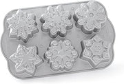 Nordic Ware Frozen Snowflake Cakelet Pan, Cast Aluminium Festive Cake Tin with 6 Compartments, Non-Stick Baking Accessories Made in The USA, Colour: Silver