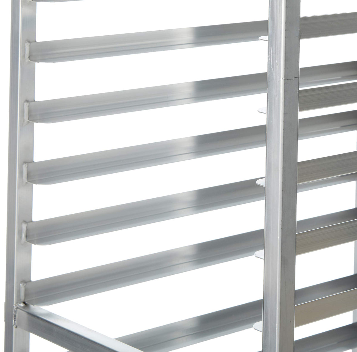 20-Tier Welded Aluminum Sheet Pan Rack by Winco – 21"D x 26.5"W x 70"H, Metal, Silver, Model AWRK-20