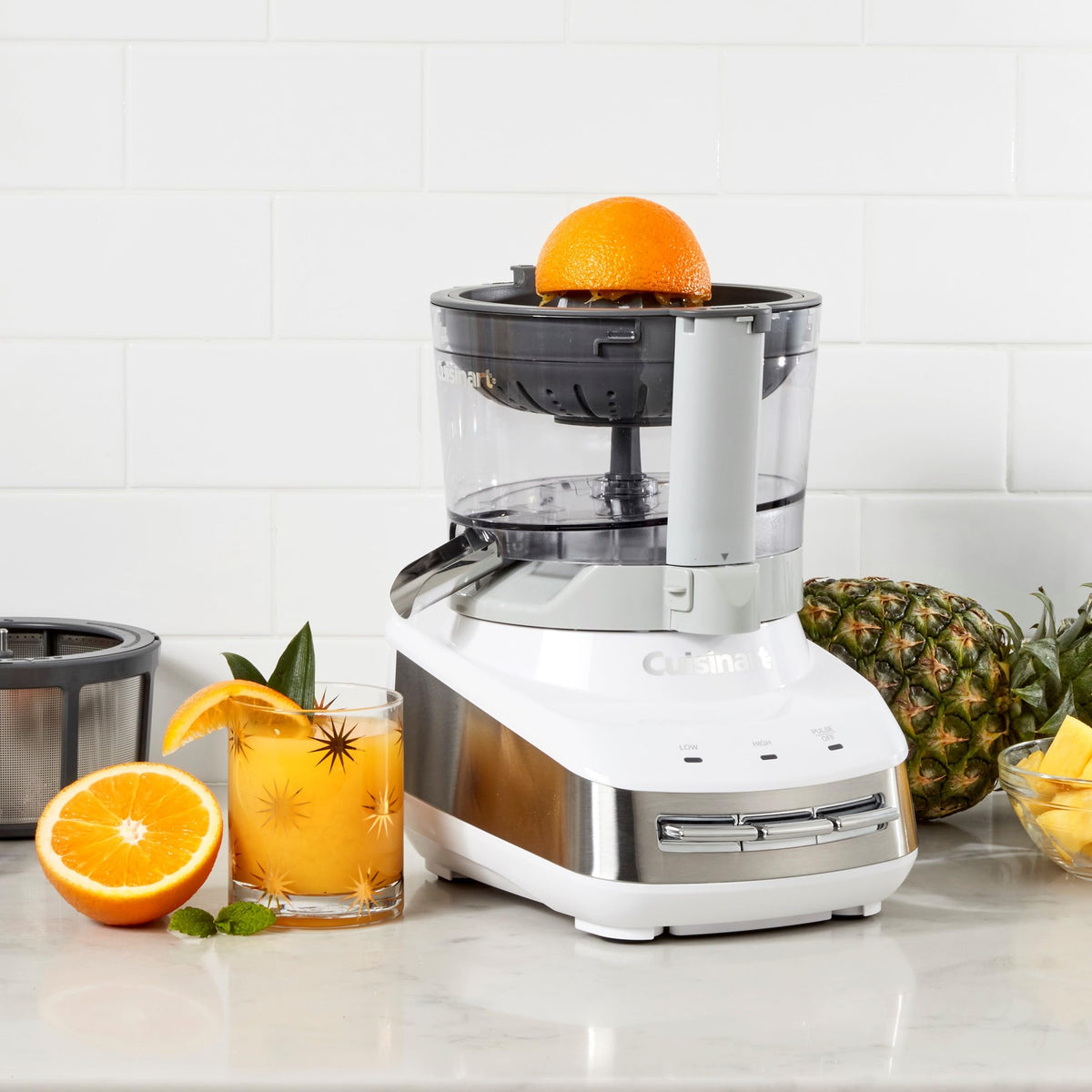 Cuisinart 13-Cup / White / Food Processor + Juicing Center Food Processors