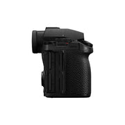 Panasonic w/ 20-60mm / Black / 74.27 cubic inches Mirrorless Cameras