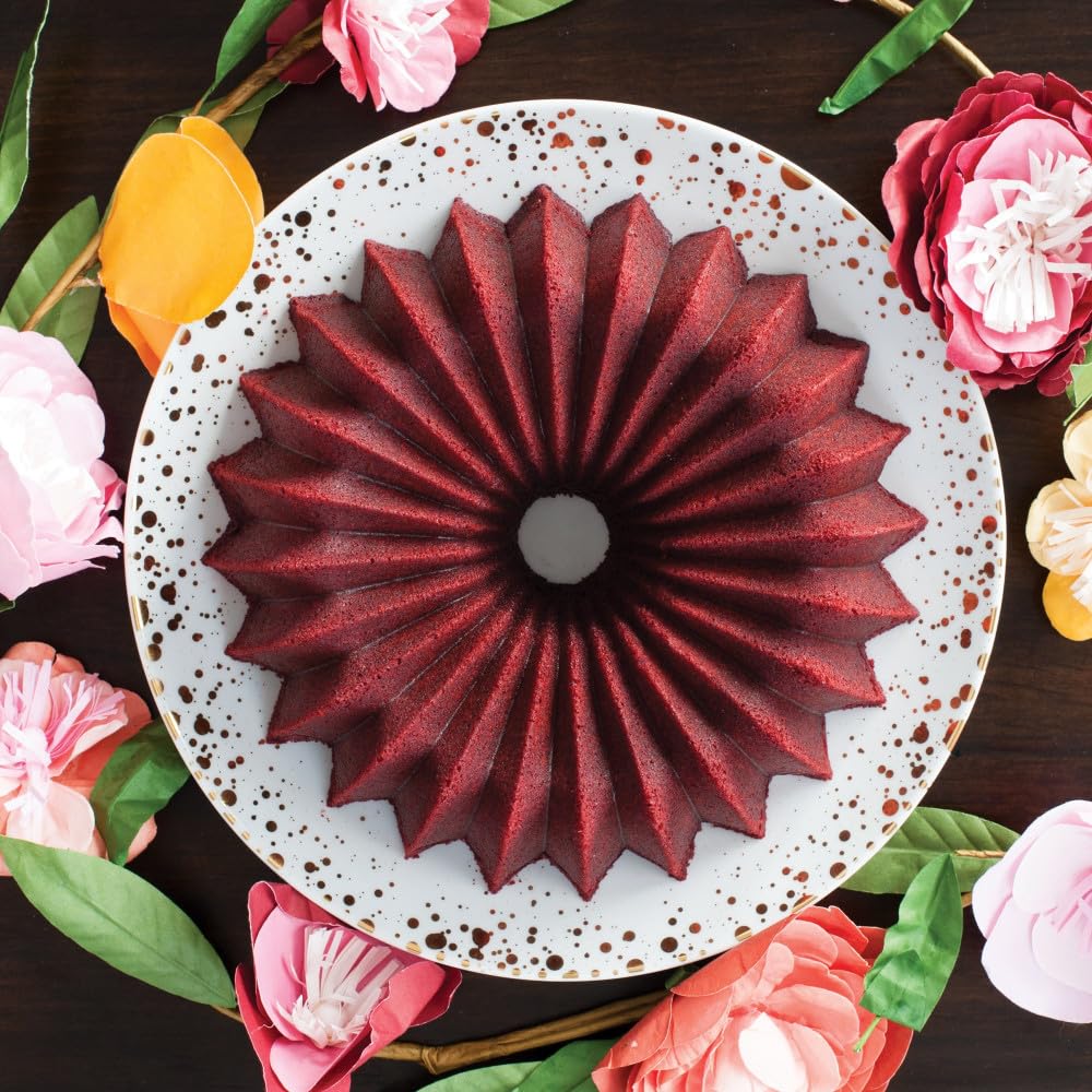 Nordic Ware Bundt, 10-Cup / Bundt Pan / Gold Bundt Pans
