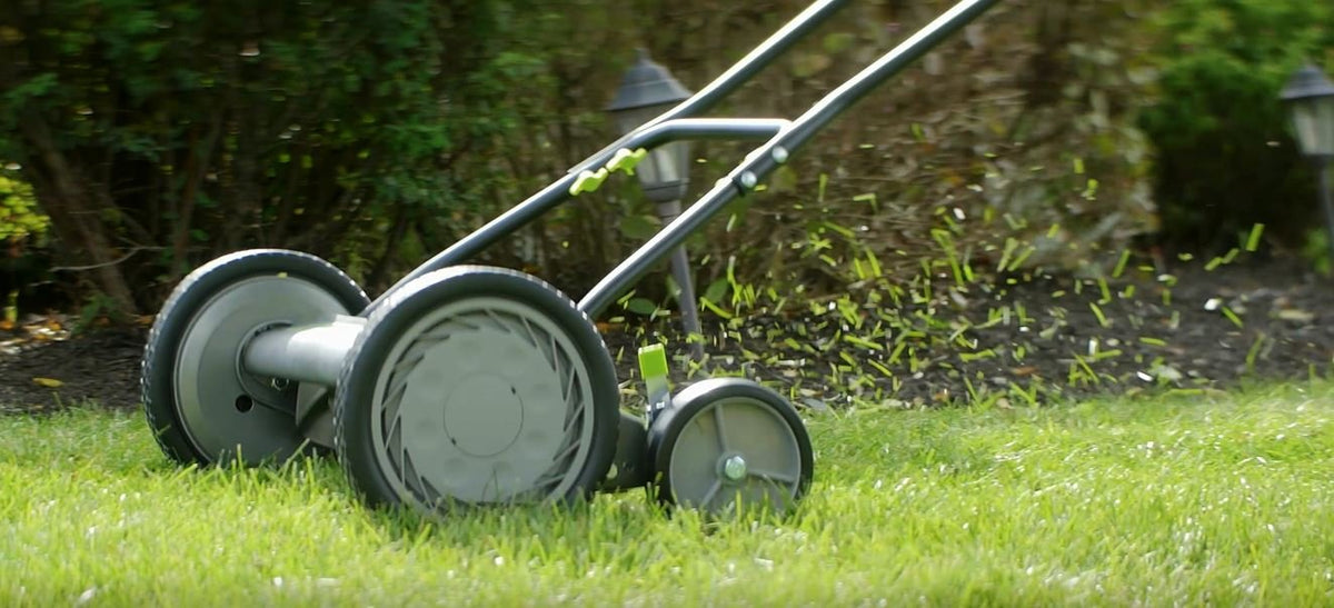 20-Inch 5-Blade Push Reel Lawn Mower by Earthwise – 20", 5-blade, Alloy Steel, Gray, Model 2001-20EW