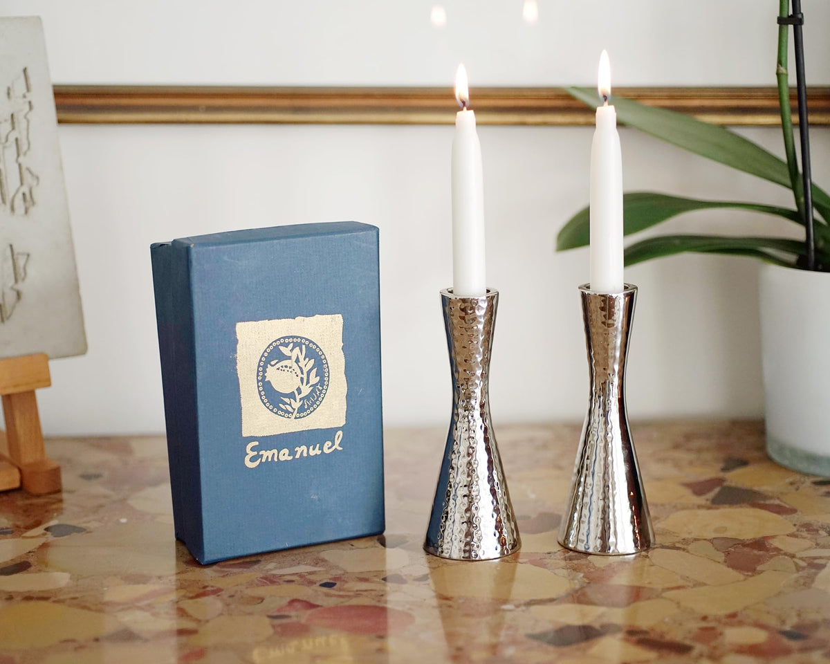 Emanuel Hammered Aluminum Pillar Candlestick Holders, Medium 5.7 Inch, Silver