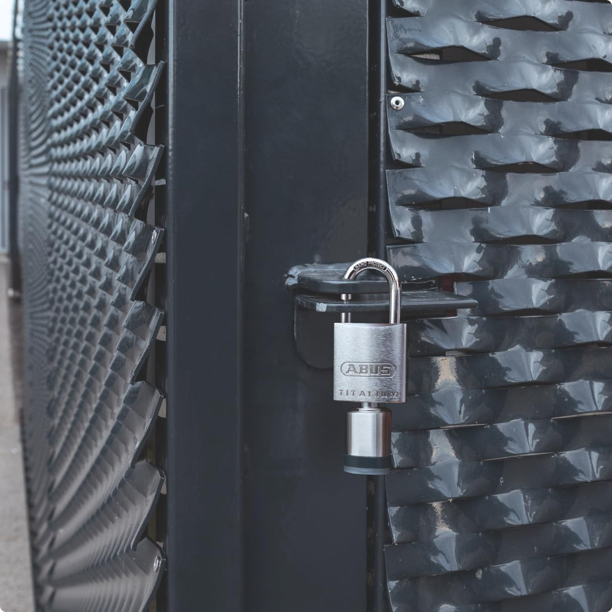 ABUS 86TIIB/45HB80 / Multicolor / Contemporary Keyed Padlocks