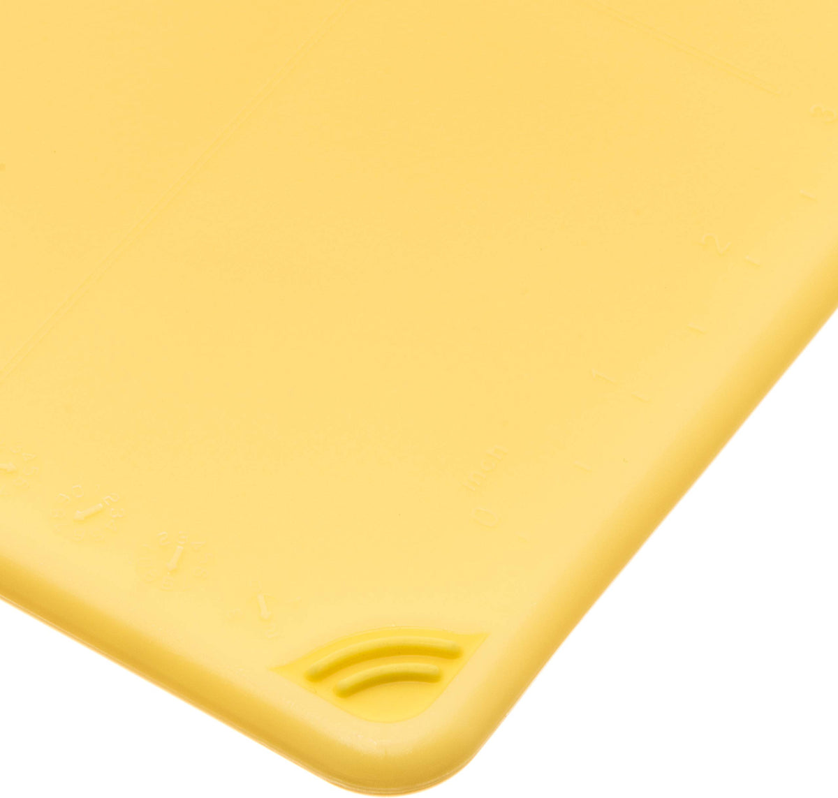 San Jamar Yellow / 1 / 9"L x 6"W Cutting Boards