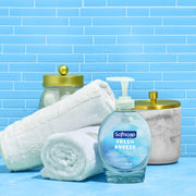 Warm Vanilla & Coconut Milk Scent Liquid Hand Soap by Softsoap – Commercial Grade