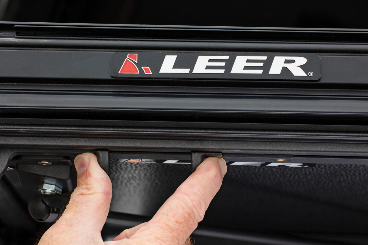 HF350M 3-Panel Folding Tonneau Cover by LEER – Fiberglass-reinforced Polymer, Black, Model 631336