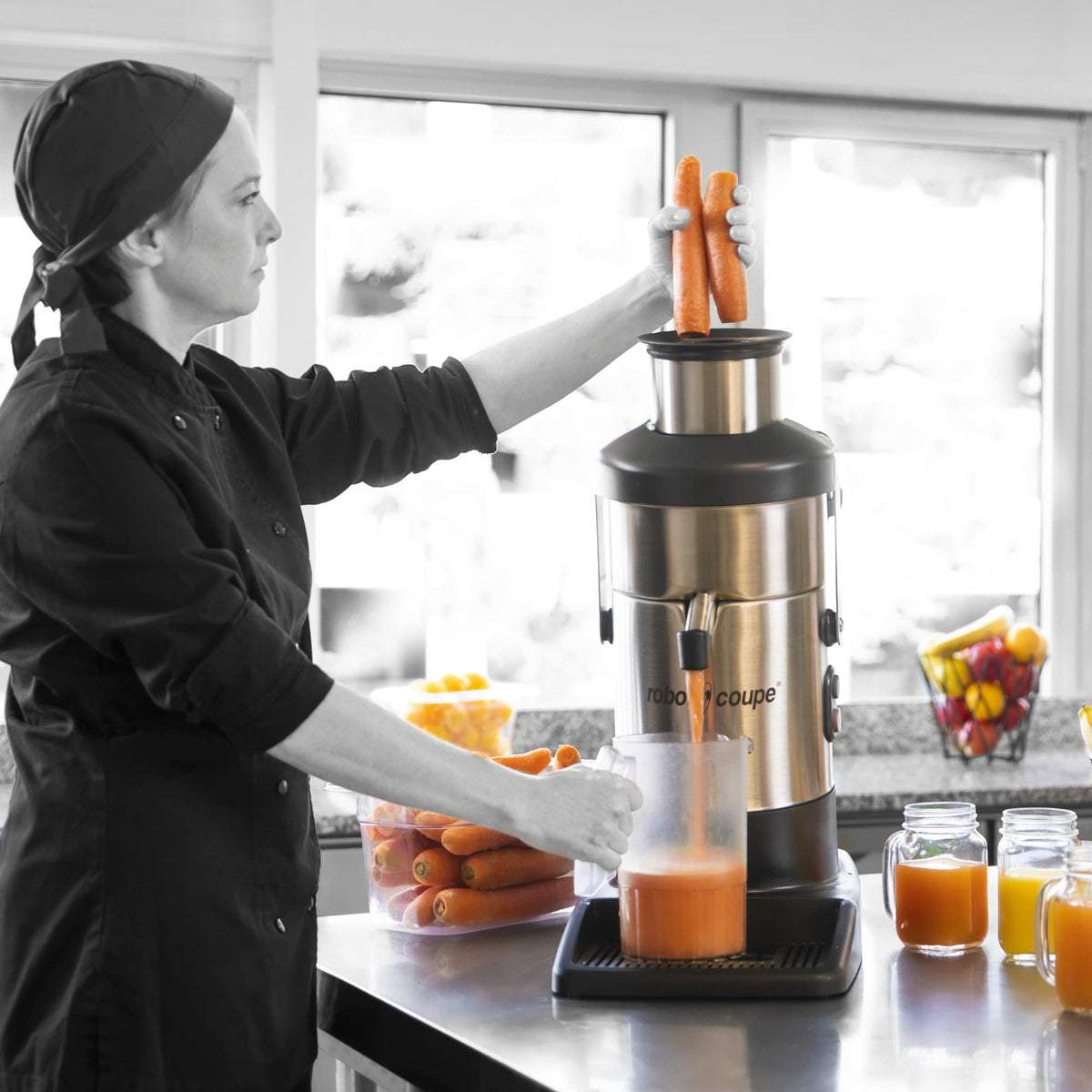 Ultra Automatic Juicer with Pulp Ejection - 120V by Robot Coupe – 6.5 Liter, 6.5 liters, Stainless, Grey, Model J80