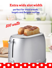 Betty Crocker Silver / 2-Slice / Modern Toasters