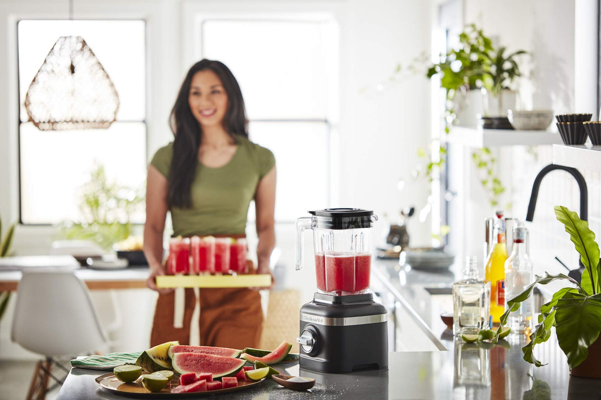 K150 3 Speed Ice Crushing Blender with 2 Personal Blender Jars by KitchenAid – 48 oz, 48.0 ounces, Plastic, Black Matte, Pack of 5