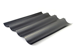 World Cuisine 4 Baguette Pan by PADERNO – 15 inches (L) x 13 inches (W) x 1 inch (H), 4 inches, Black, Model 47014-35