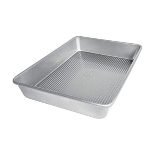 Bakeware Seamless Nonstick Rectangular Cake Pan by USA Pan – 9 x 13 Inch, 3.75 quarts, Alloy Steel, Aluminized Steel, Model 1117RC-6