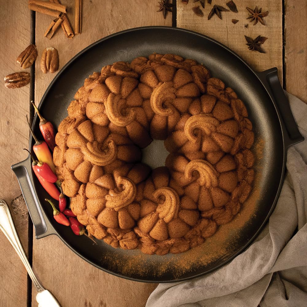 Nordic Ware 10 Cup / Bronze / 10.0 cups Bundt Pans