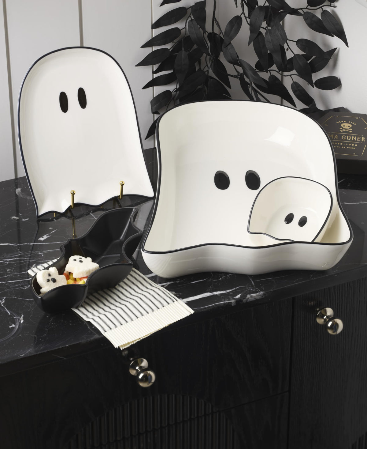 Ghost Accent Plates by Lenox – 4 Count, Porcelain, White, Pack of 4, Model 899233